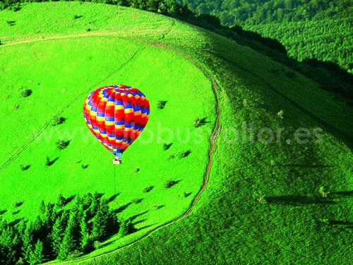 Voltor-flights-in-balloon-France